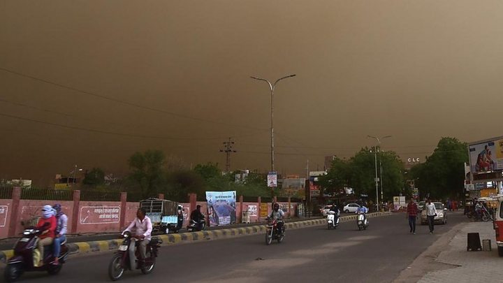 India Dust Storms More Than 100 Killed In Uttar Pradesh Rajasthan 1628
