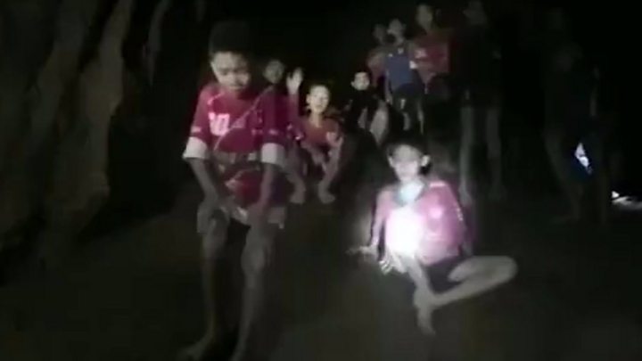 Image result for thai boys being rescued