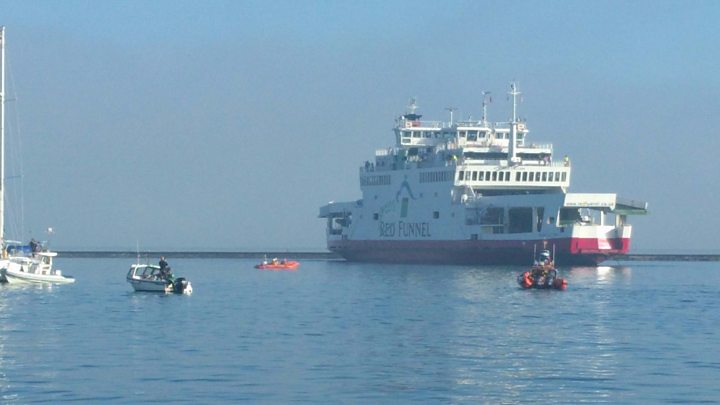 Isle Of Wight Ferry Hits Yachts At Cowes Harbour Bbc News