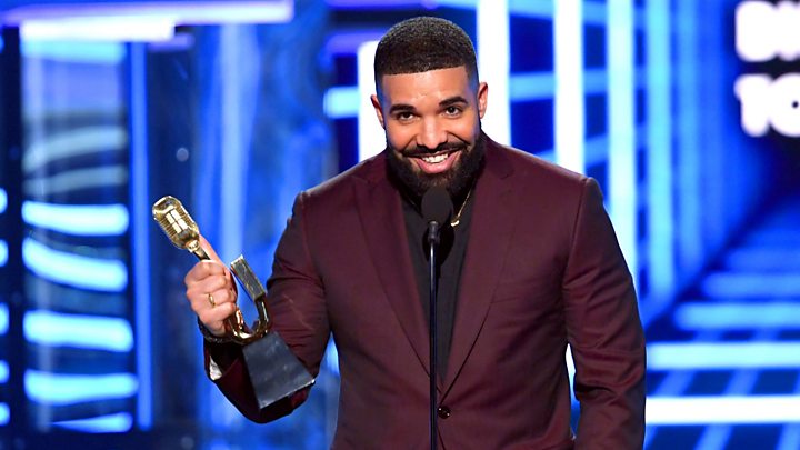 Billboard Music Awards Drake Breaks Record For Number Of