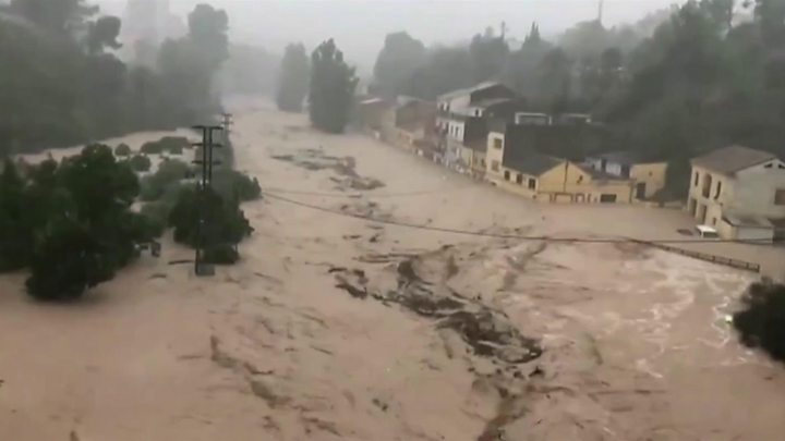 Flash Floods In South Eastern Spain Kill At Least Five Bbc News