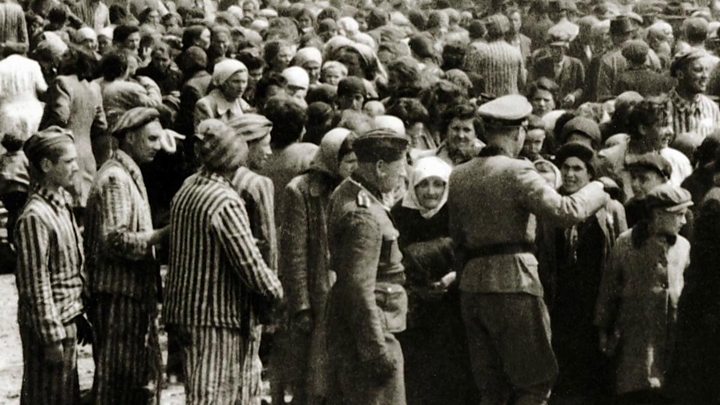 Resultado de imagen para fotos de y masacre en la ciudad de Auschwitz,