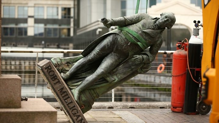 Robert Milligan: Slave trader statue removed from outside London ...