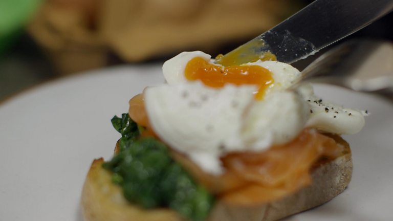 BBC Two - Food Detectives, Episode 2 - Tom's Perfect Poached Eggs