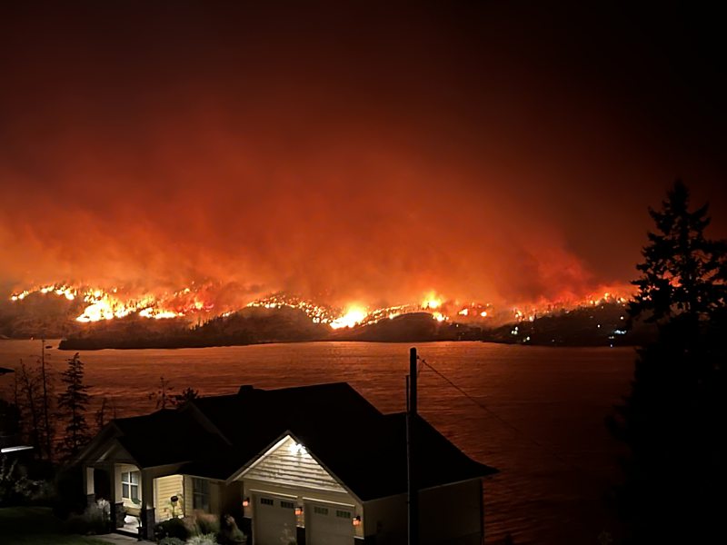 Canada Wildfires: Residents Scramble To Flee Fires In Kelowna And ...