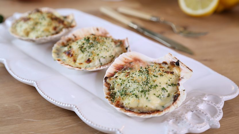 Crab and scallop Mornay