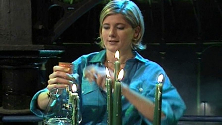 BBC Two Science Clips, Gases around Us, Gases in daily life (clip