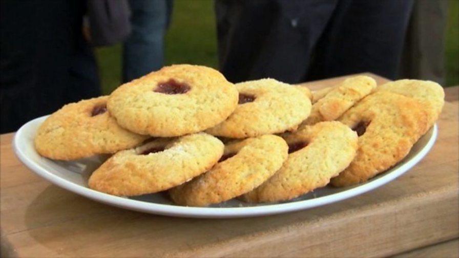 BBC Two The Hairy Bikers Mums Know Best, Series 2, Family Classics