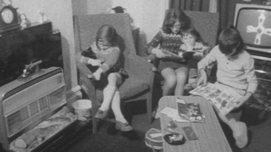 BBC Hands on History, Day in the Life of a 10yearold in the Stone Age