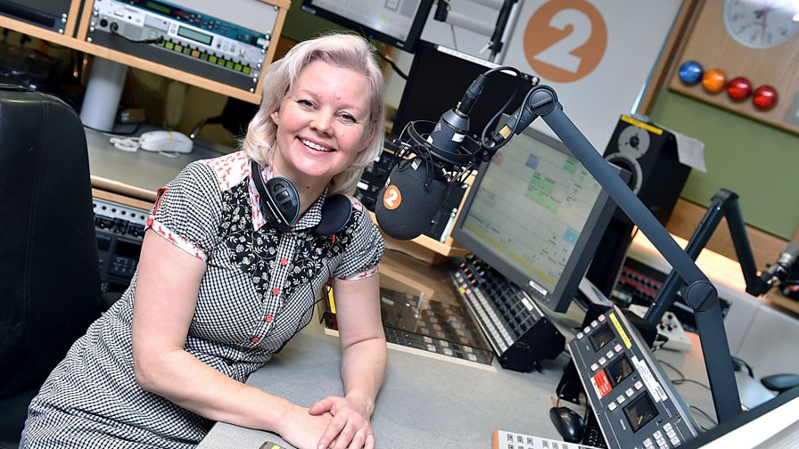 travel news presenter on radio 2