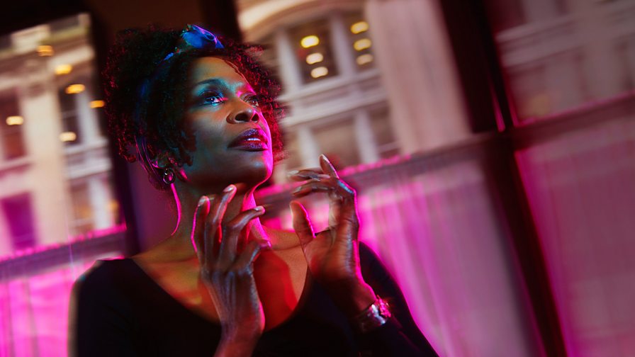 BBC Two Pose Elektra Abundance