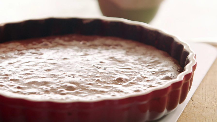 BBC Two Nadiya Bakes, Series 1, Baking on a Budget