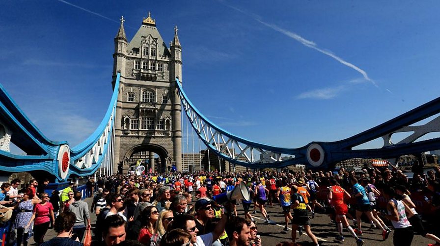 BBC Sport - London Marathon, 2023, London Marathon: Finish Line Cameras