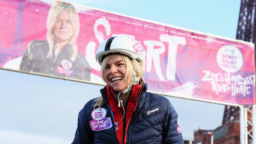 BBC - How the 2000s&rsquo; biggest pop stars became masters of social media