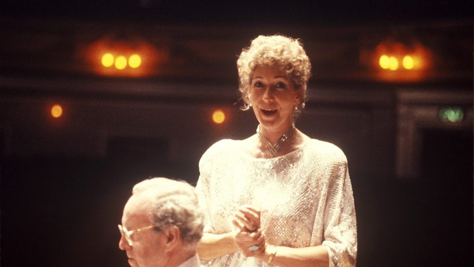 Felicity Lott
