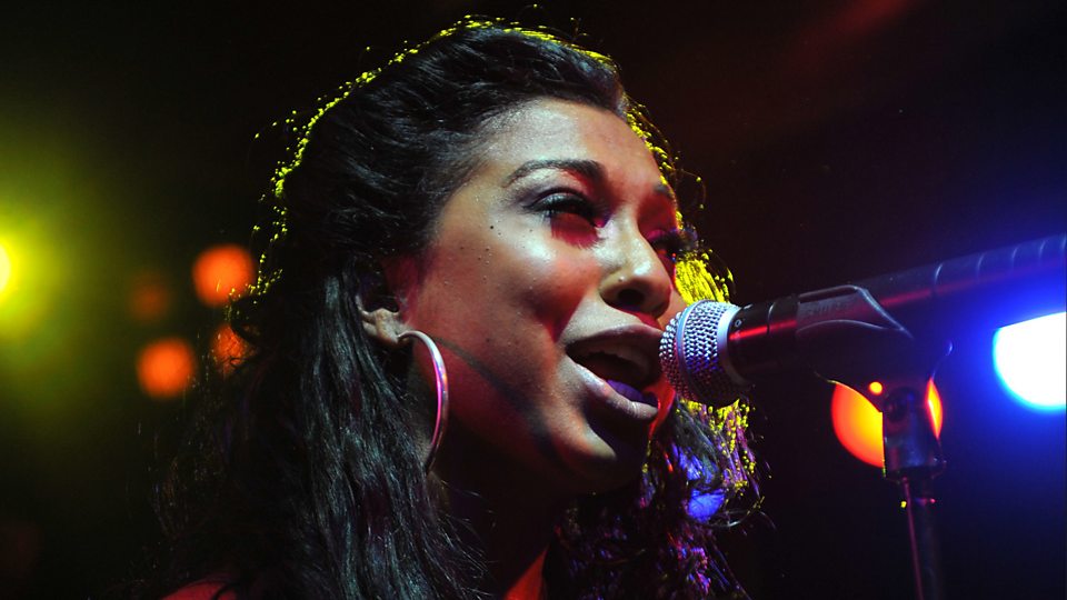 Melanie Fiona New Songs Playlists And Latest News Bbc Music