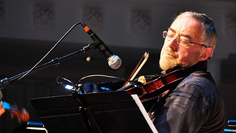Aly Bain