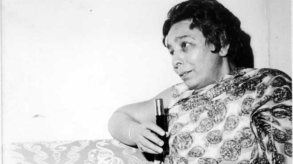 Shamshad Begum