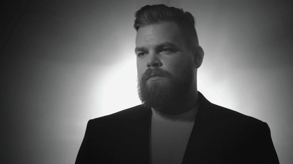Com Truise
