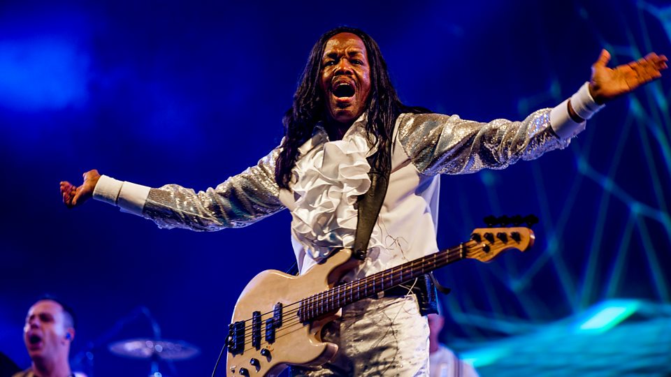 Earth, Wind & Fire - New Songs, Playlists & Latest News - BBC Music