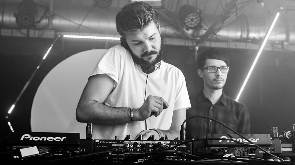 Illyus & Barrientos