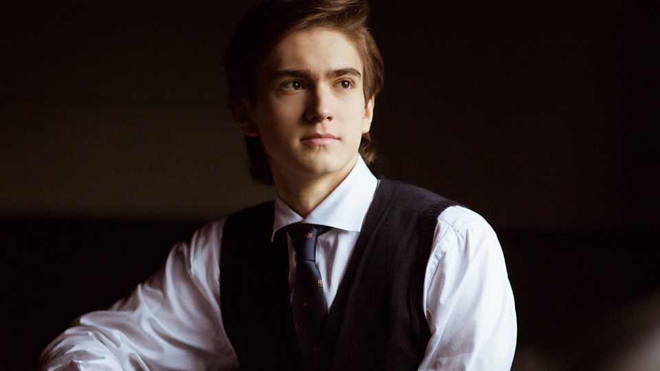 Daniel Kharitonov