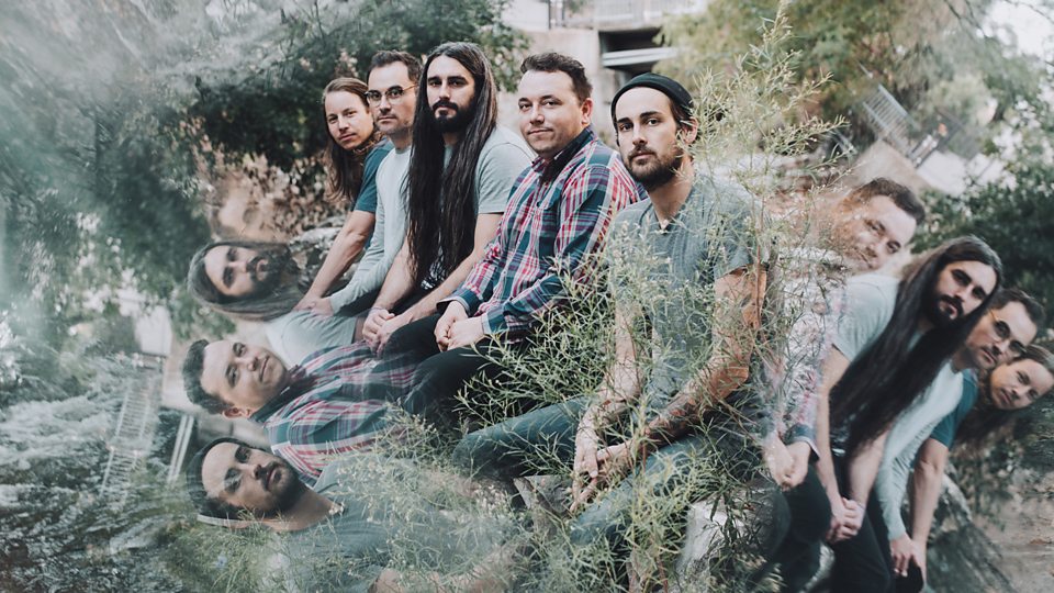 Pianos Become the Teeth