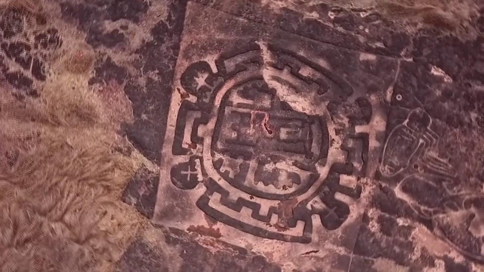 Prehistoric Art Hints At Lost Indian Civilisation Bbc News