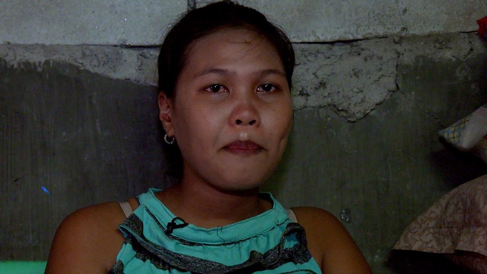 en filippinsk mors værste frygt blev realiseret, da hendes uvaccinerede børn fangede mæslinger