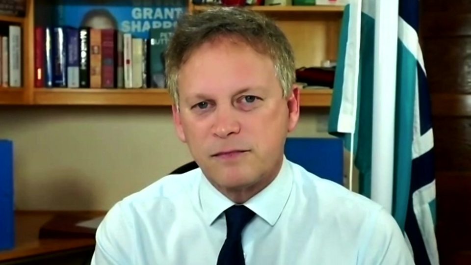 Grant Shapps forklarte forbudet TIL BBCS politiske korrespondent Chris Mason