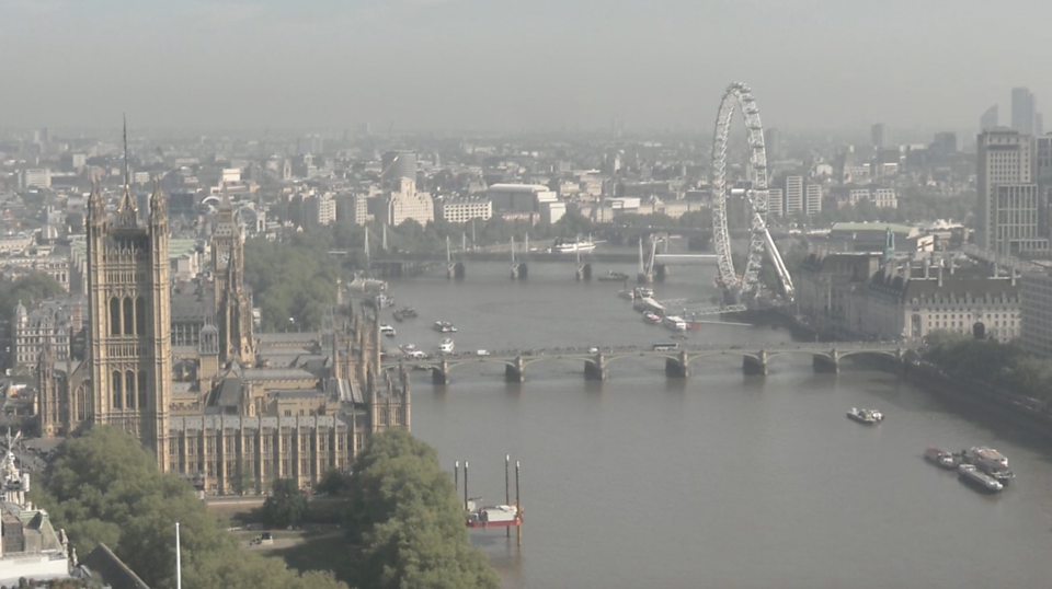 River Thames, London - Live