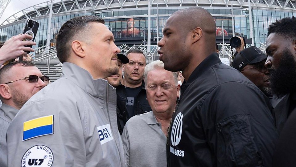 Oleksandr Usyk v Daniel Dubois weigh-in
