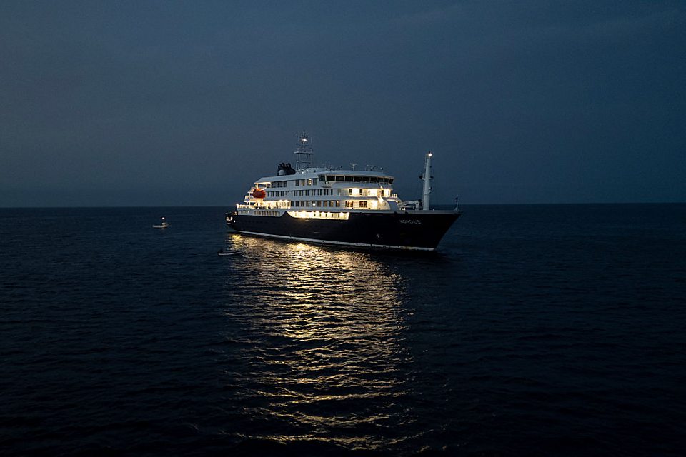 Canary Islands Leader Opposes Cruise Ship Docking