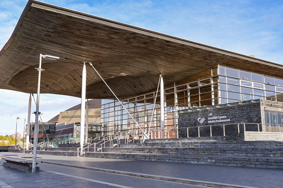Cwestiynau i Brif Weinidog Cymru
