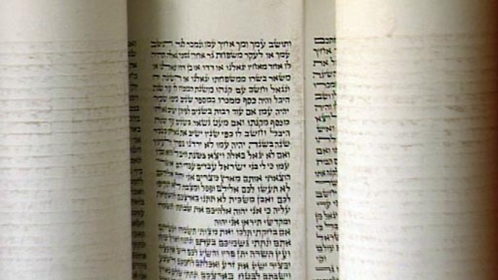 bbc-two-belief-file-judaism-the-torah-the-torah