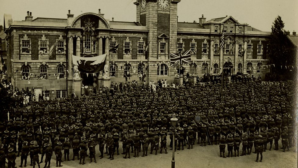 BBC World War One At Home, Barry Town Hall Wartime Childhood Memories
