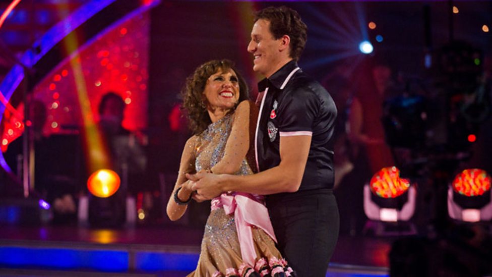 Bbc One Strictly Come Dancing Series 9 Week 9 Results Week 9 Strictly In 60 