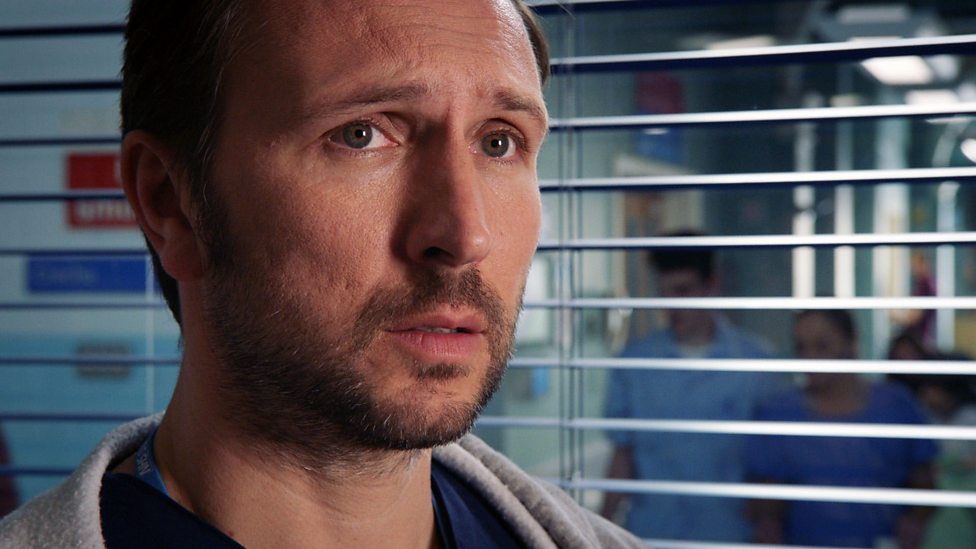 BBC One - Holby City, Series 17, U-Turn, The Heist