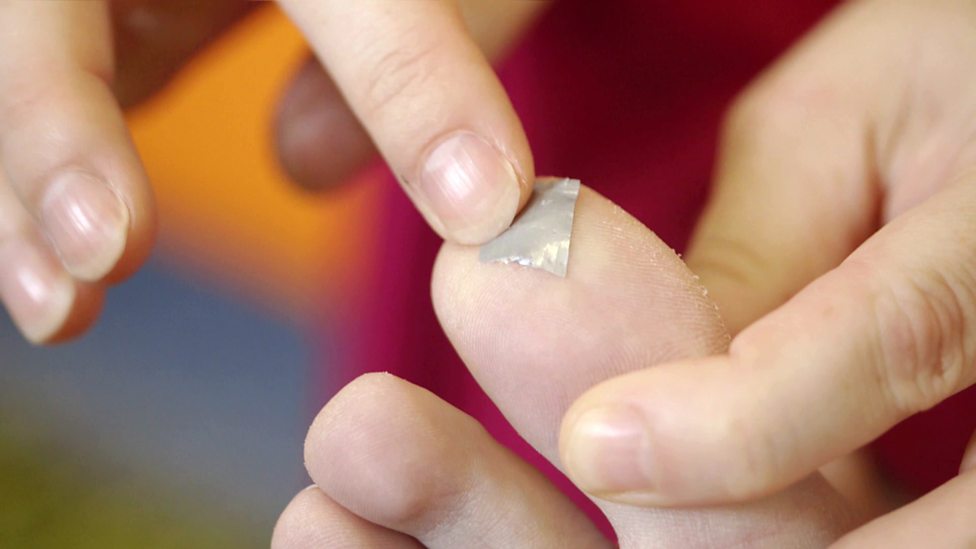 BBC Two Trust Me, I'm a Doctor, Series 3, Episode 3 How should I