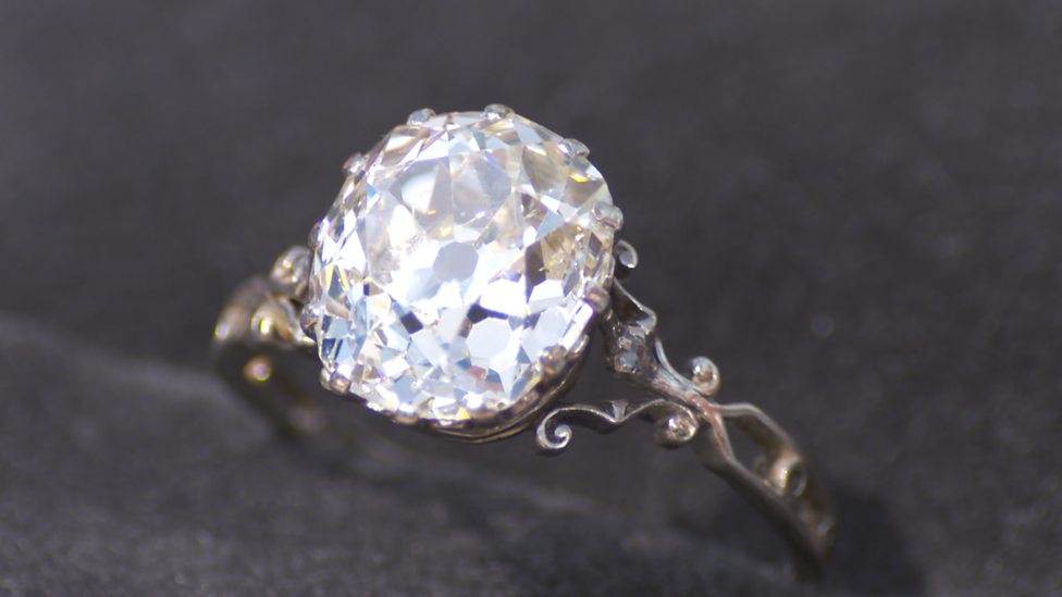 BBC One Antiques Roadshow, Series 39, Audley End 2, 1890s diamond ring