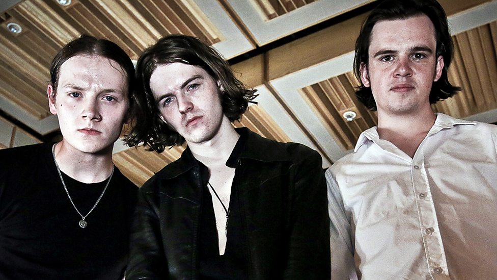 WATCH // The Blinders in session for ý Music Introducing