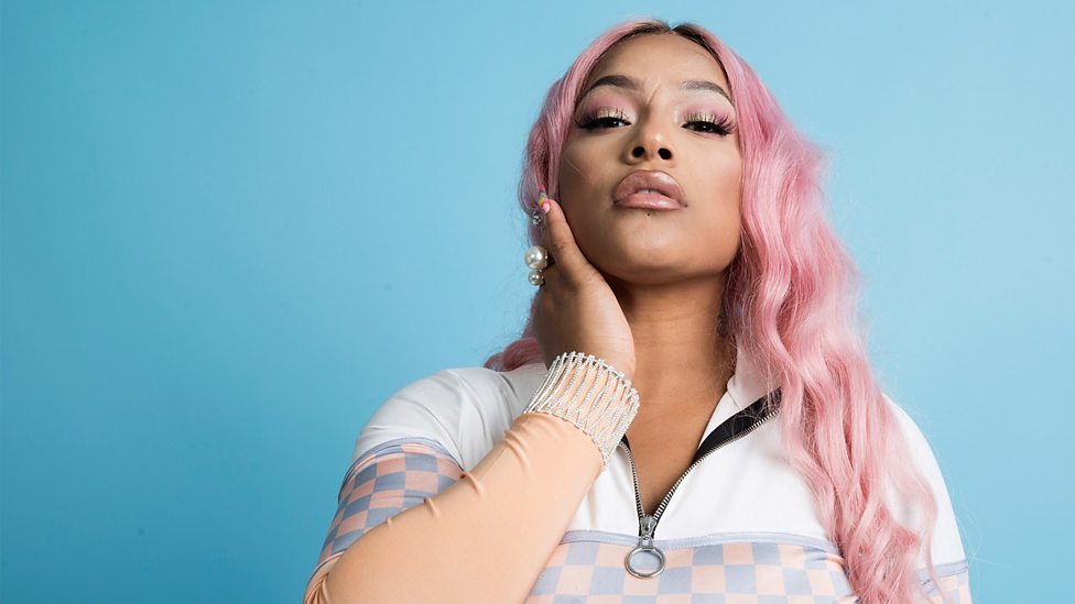 [WATCH] Stefflon Don performing Hurtin' Me.