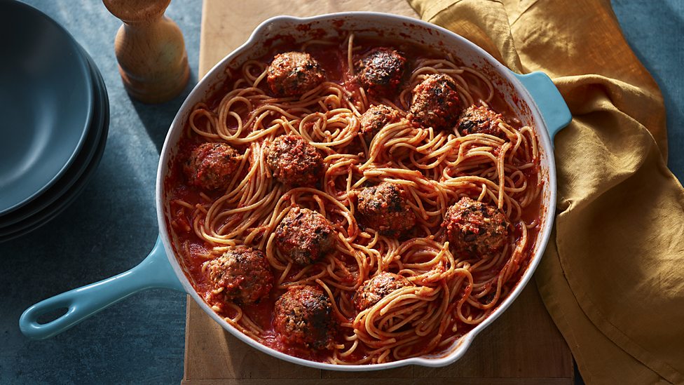 BBC BBC Food, Vegan meatball onepot pasta