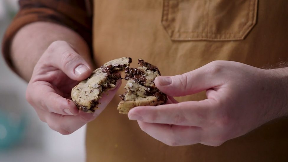 BBC BBC Food, Perfect chocolate chip cookies