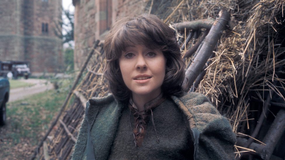 BBC - The Time Warrior: Introducing Sarah Jane Smith - The Good Companion…