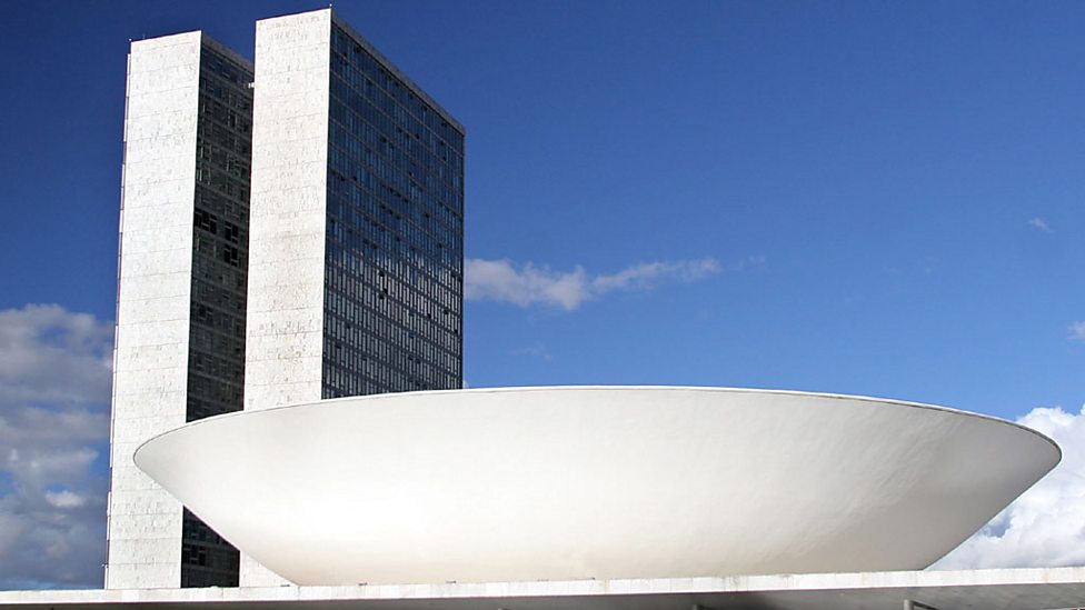 OSCAR NIEMEYER | Buildings – Saint Page