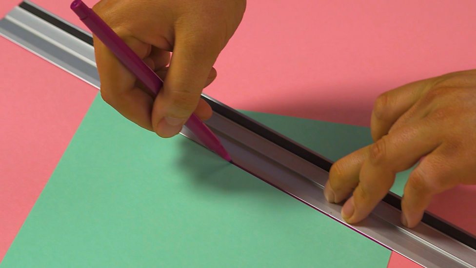 How to use right-angled triangles to solve geometry problems - BBC Bitesize