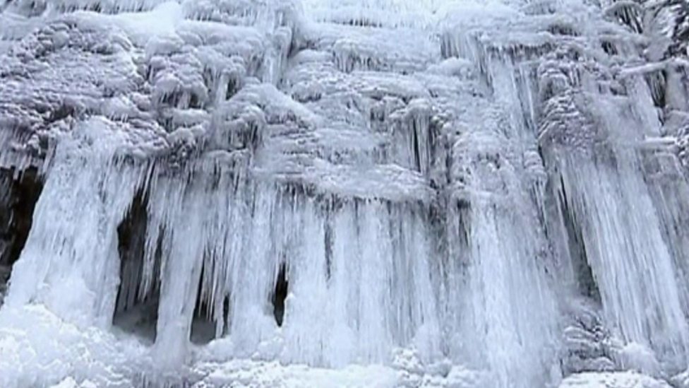 frozen waterfall 2021