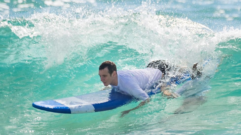 Brownlee brothers go surfing