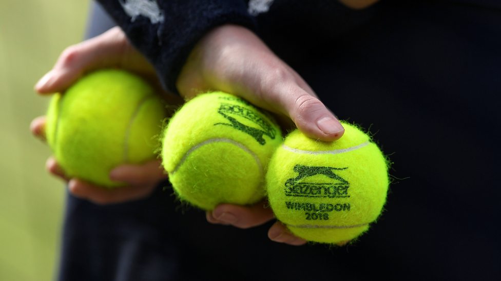 Wimbledon What Does It Take To Be A Ball Boy Or Girl Cbbc Newsround